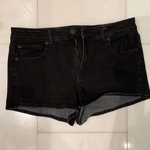 American Eagle Black Denim short shorts